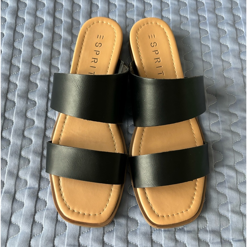 Esprit sandals